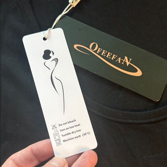 NWT Black Sleeveless Top - Picture 4 of 7